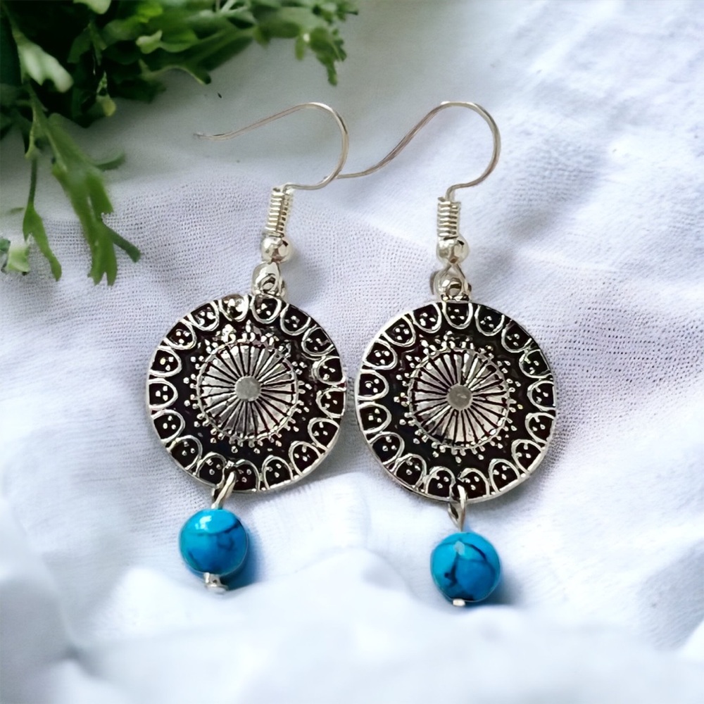 Chic Turquoise Earrings